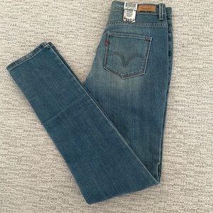 Levi’s high rise 632